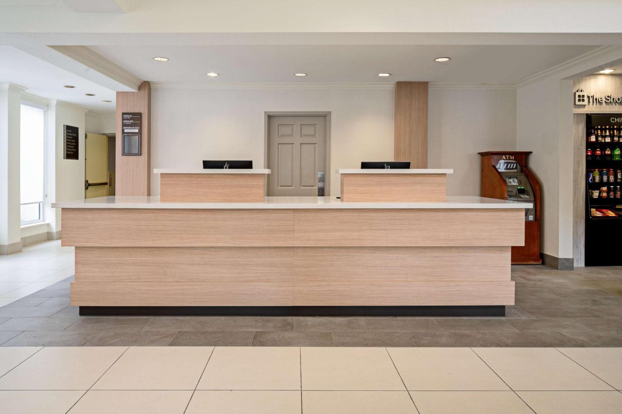 Hilton Garden Inn Roseville Eksteriør billede